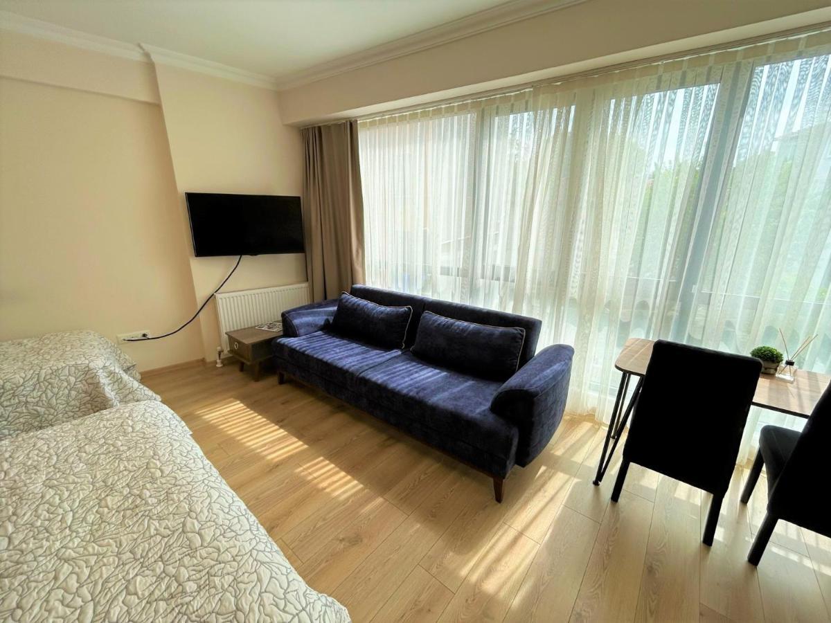 Zmf Pansiyon Istanbul Eksteriør billede